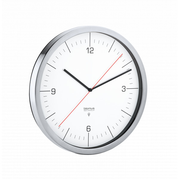 CRONO Radio-Controlled Clock White L | blomus