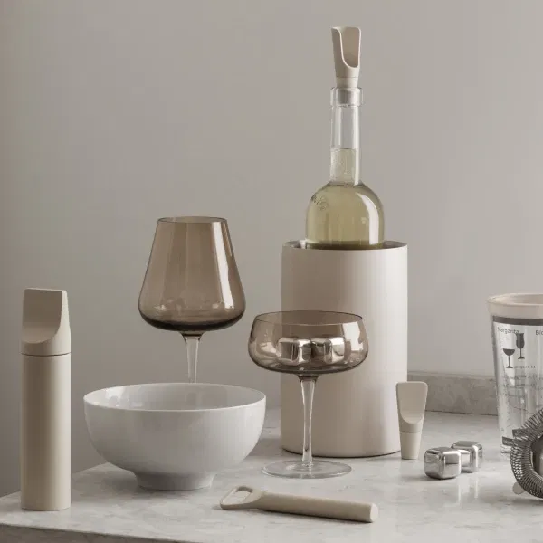 Bild von verschiedenem weinzubehör