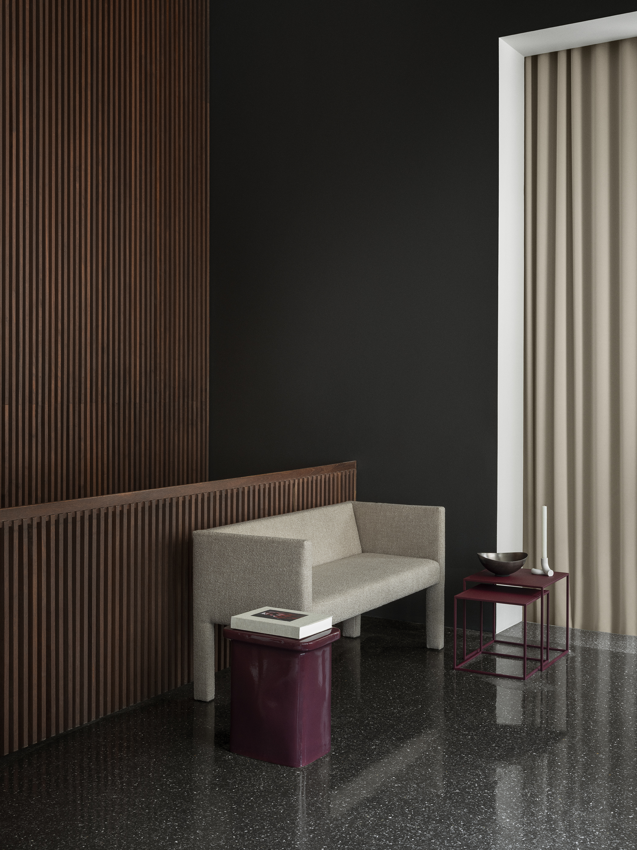 SITTA Sitzlounge arranged with different design furniture